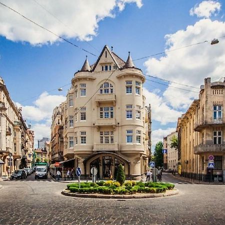 Апартаменти Для Пари В Центральній Частині Львова Exterior foto
